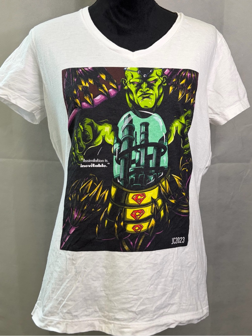 Gildan White Tee with Brainiac Graphic | DC Universe